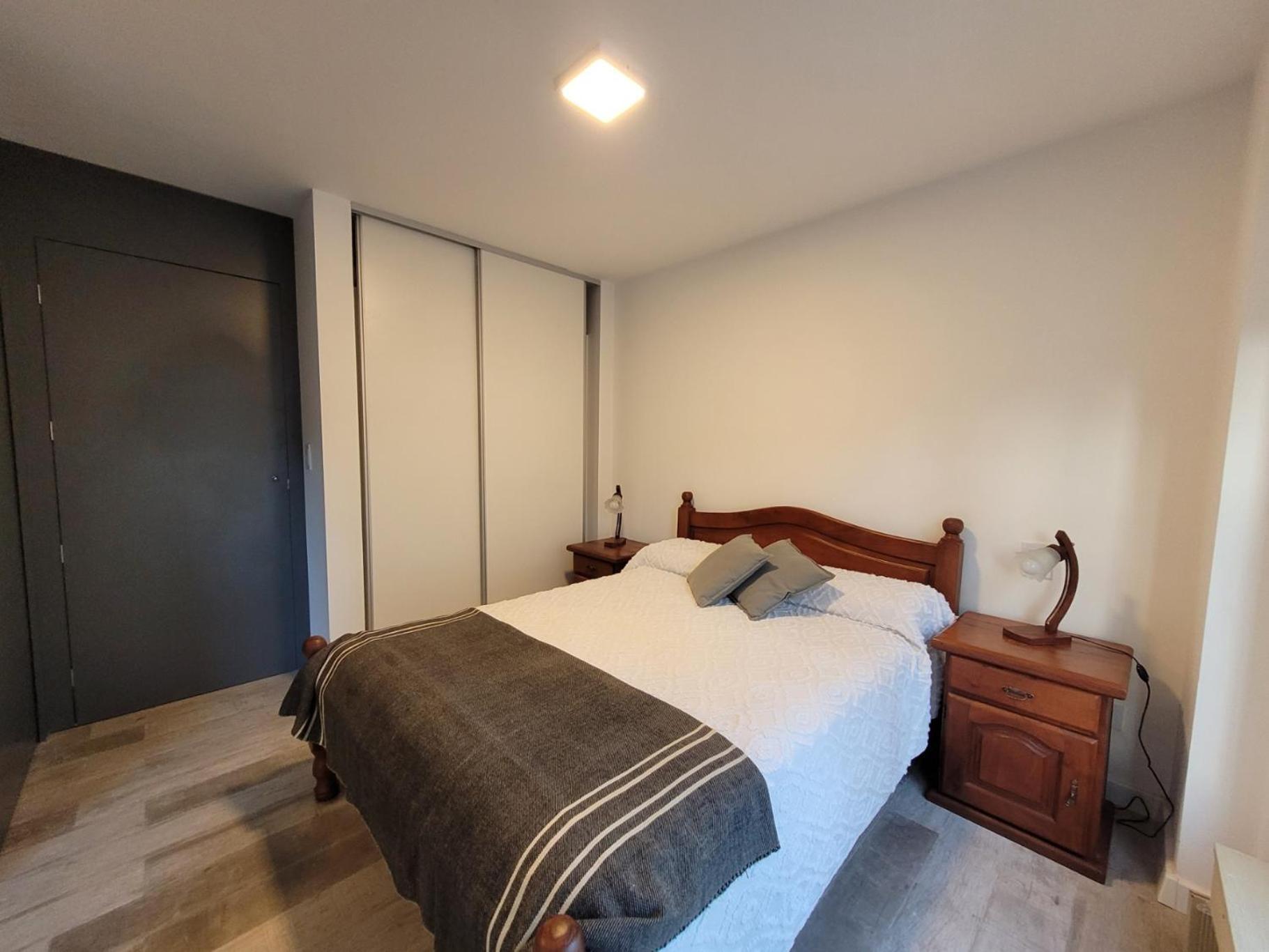 2 Amb Balcon Y Parrilla En Mogotes Frente Al Aca Apartamento *